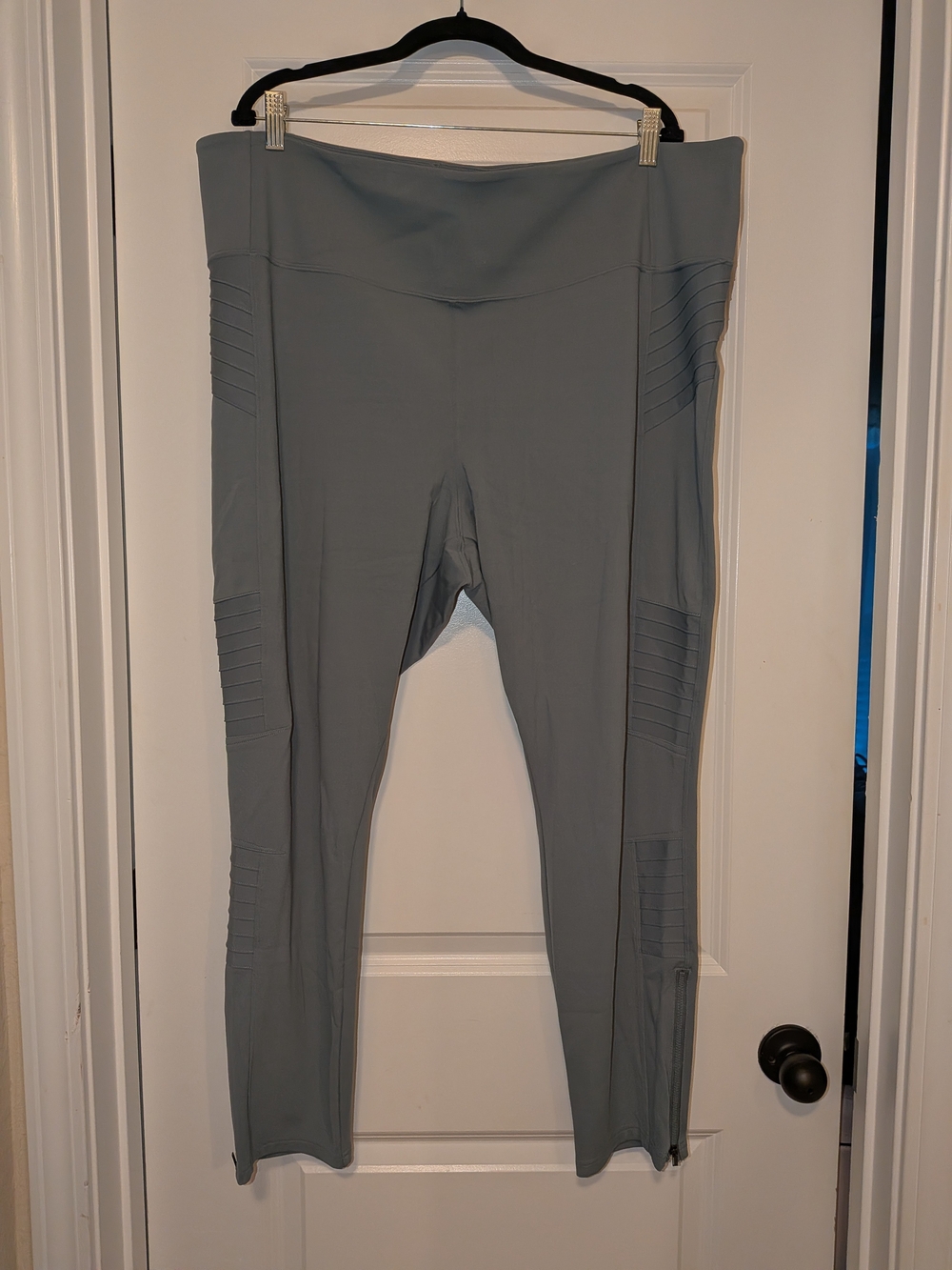 Athleta Delancey Moto Tight Leggings